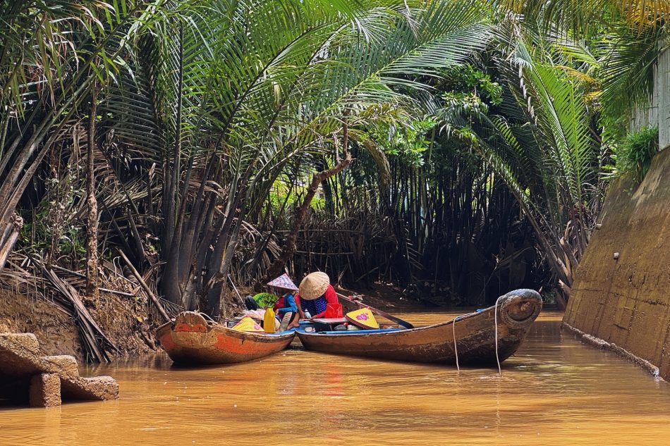 Vietnam in a Week: Scenery, Spices, and Stories